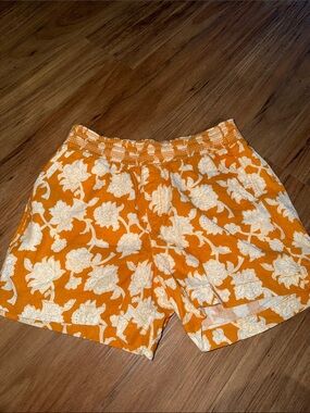 Women’s Orange Floral Elastic-Waist Shorts